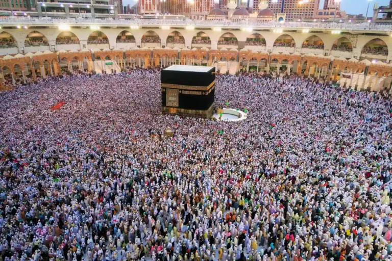 How to Perform Hajj? A Spiritual Journey of Faith and Devotion